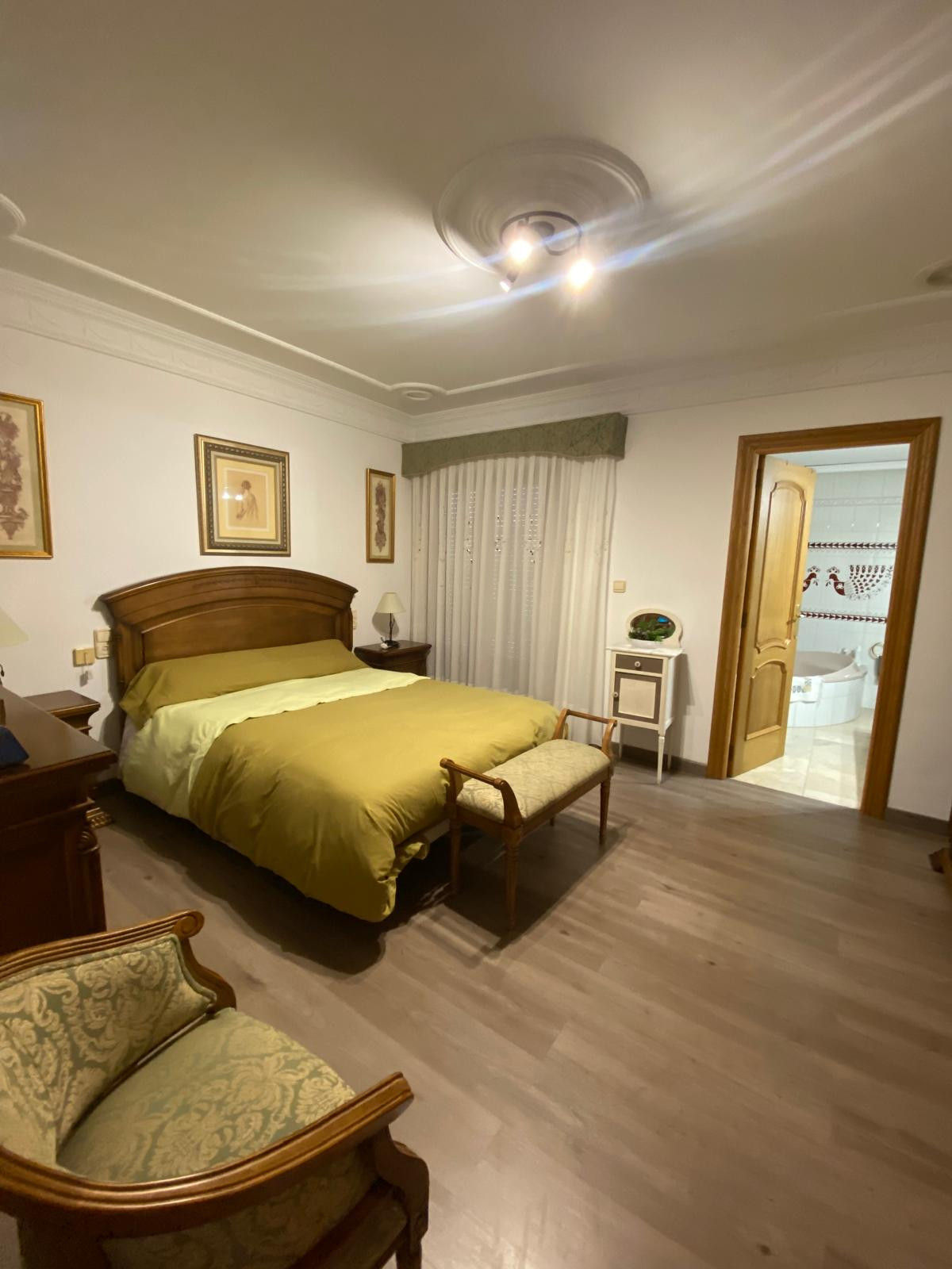 Se vende Villa - Chalet de 5 dormitorios en Costa Blanca, Alicante, España