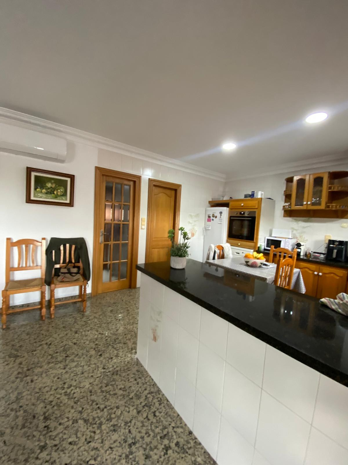 Se vende Villa - Chalet de 5 dormitorios en Costa Blanca, Alicante, España