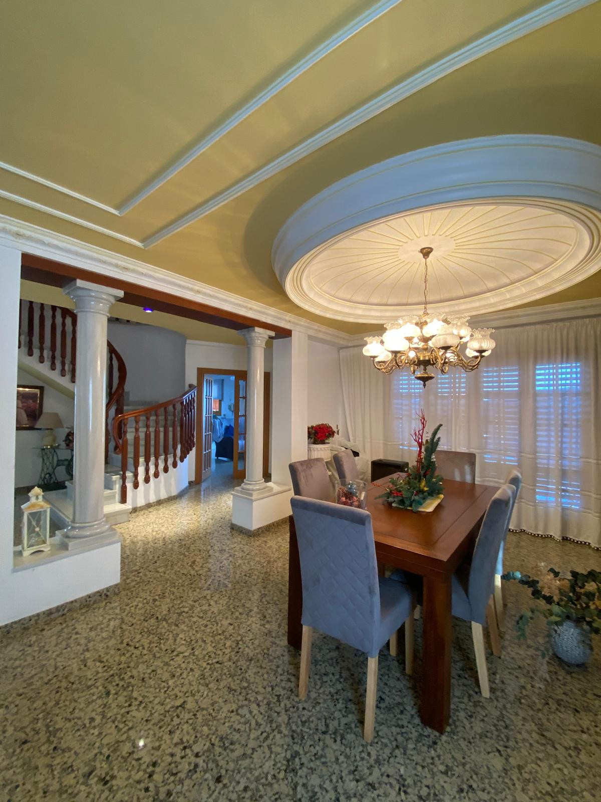 Se vende Villa - Chalet de 5 dormitorios en Costa Blanca, Alicante, España
