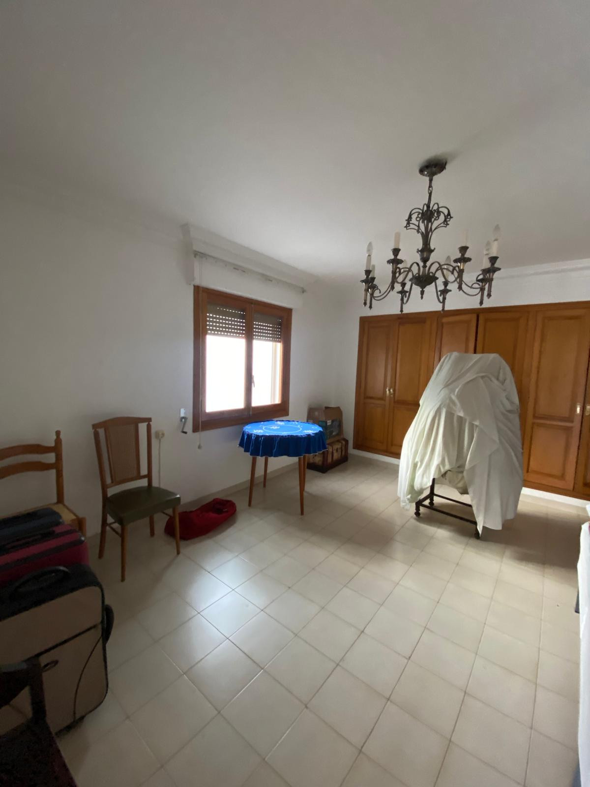 Se vende Villa - Chalet de 5 dormitorios en Costa Blanca, Alicante, España
