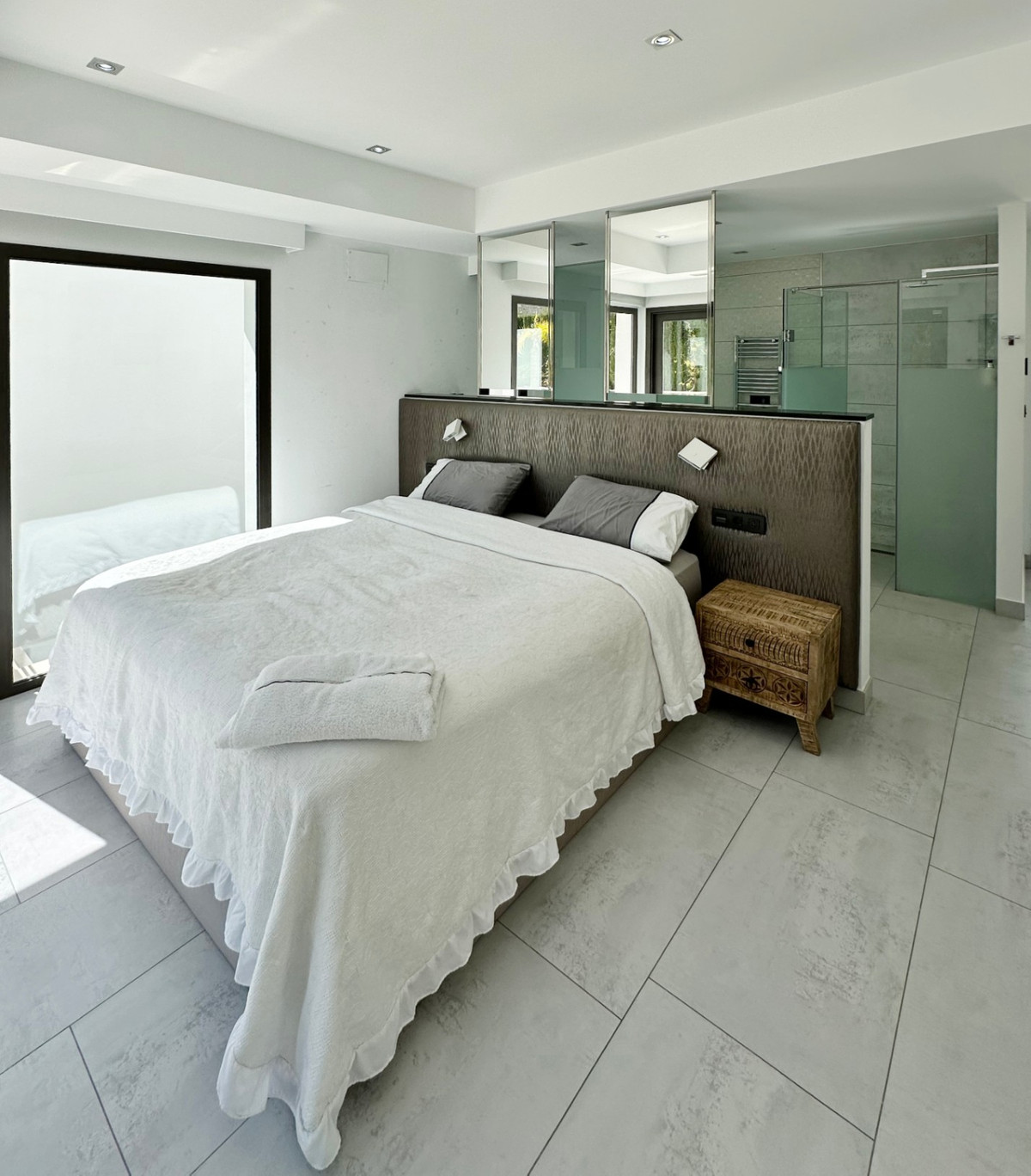 5 Bed Townhouse for sale in Javea Costa Blanca, Alicante, Spain