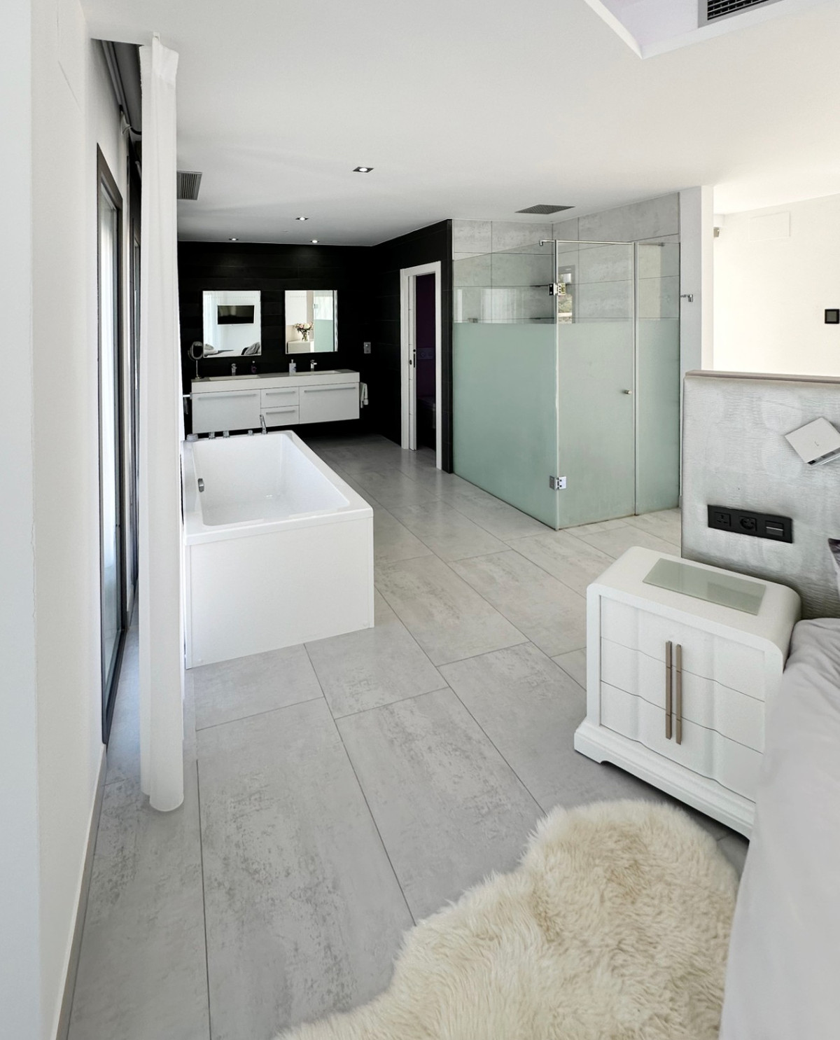 5 Bed Townhouse for sale in Javea Costa Blanca, Alicante, Spain