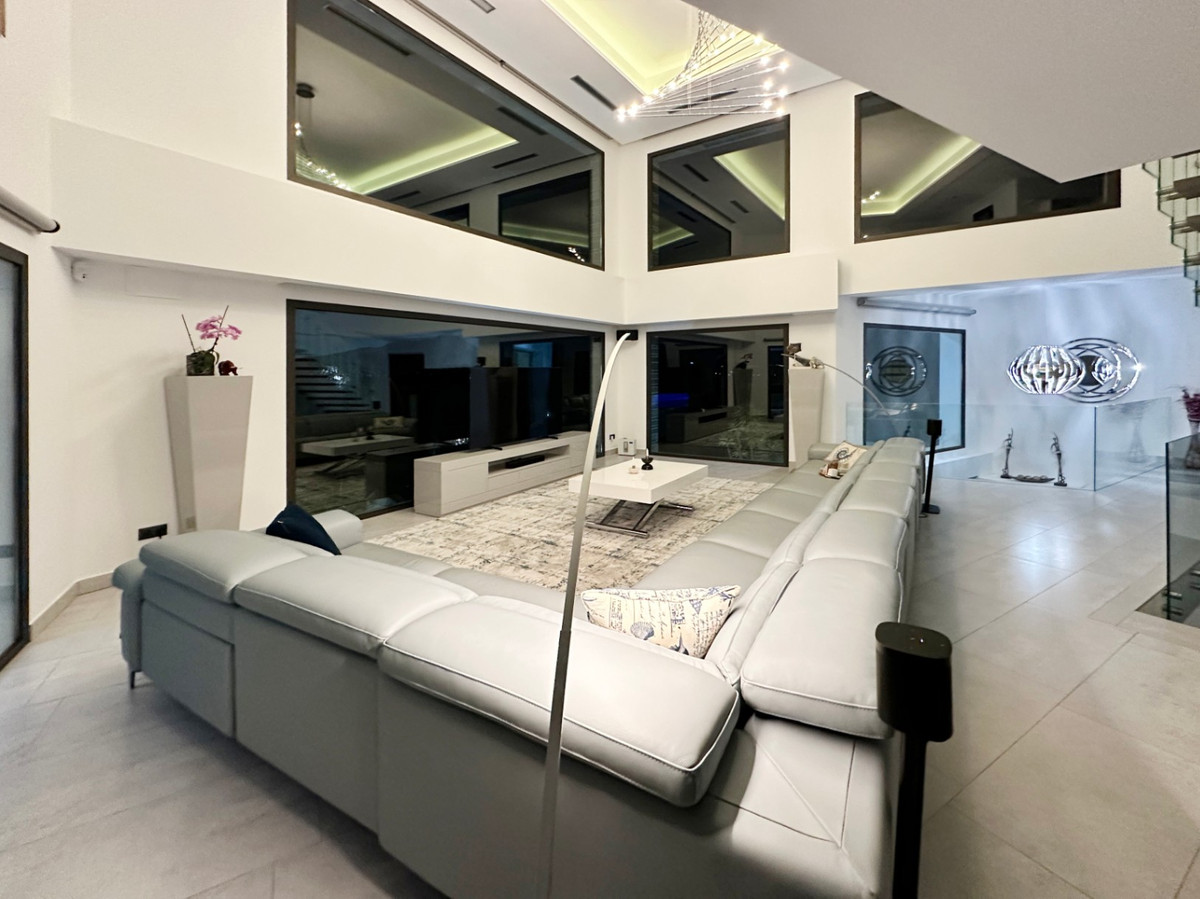 5 Bed Townhouse for sale in Javea Costa Blanca, Alicante, Spain