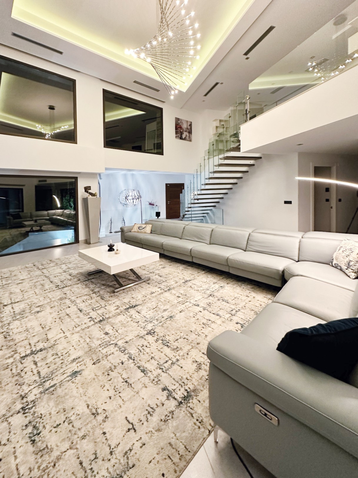 5 Bed Townhouse for sale in Javea Costa Blanca, Alicante, Spain