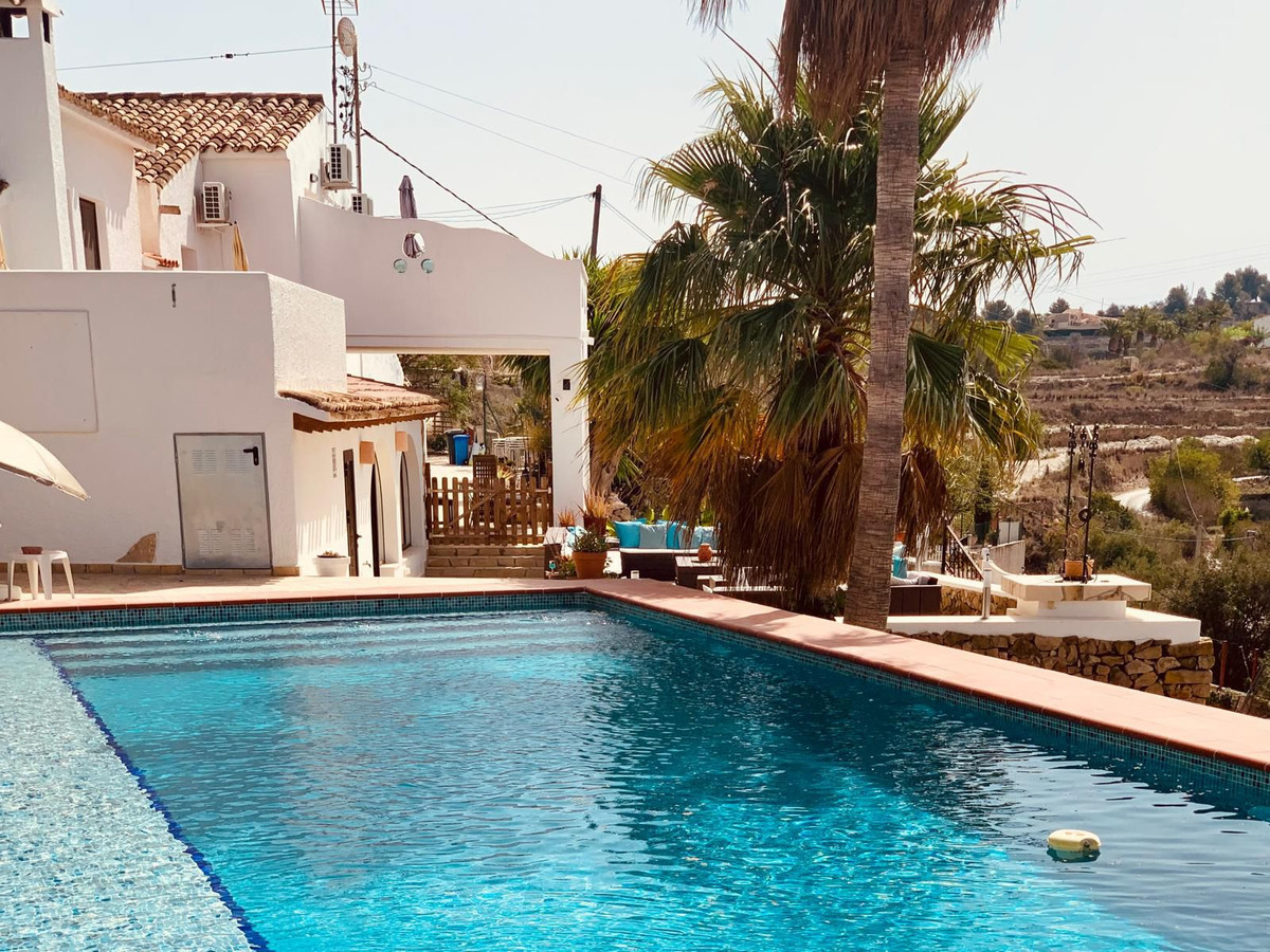 7 Bed Townhouse for sale in Benissa Costa Blanca, Alicante, Spain