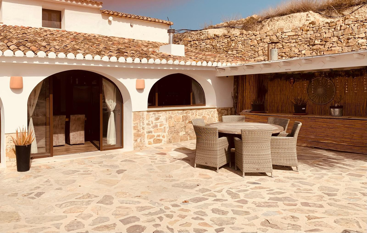 7 Bed Townhouse for sale in Benissa Costa Blanca, Alicante, Spain