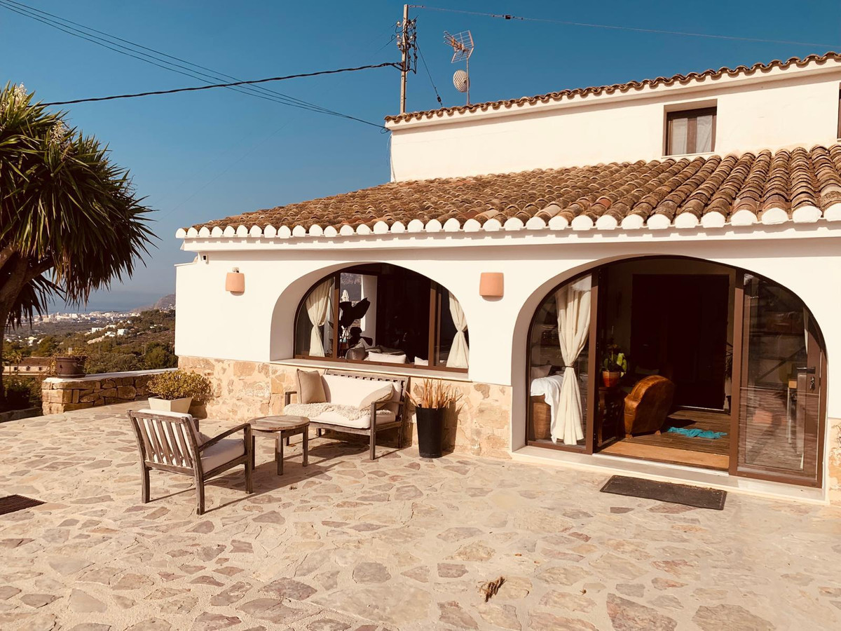 7 Bed Townhouse for sale in Benissa Costa Blanca, Alicante, Spain
