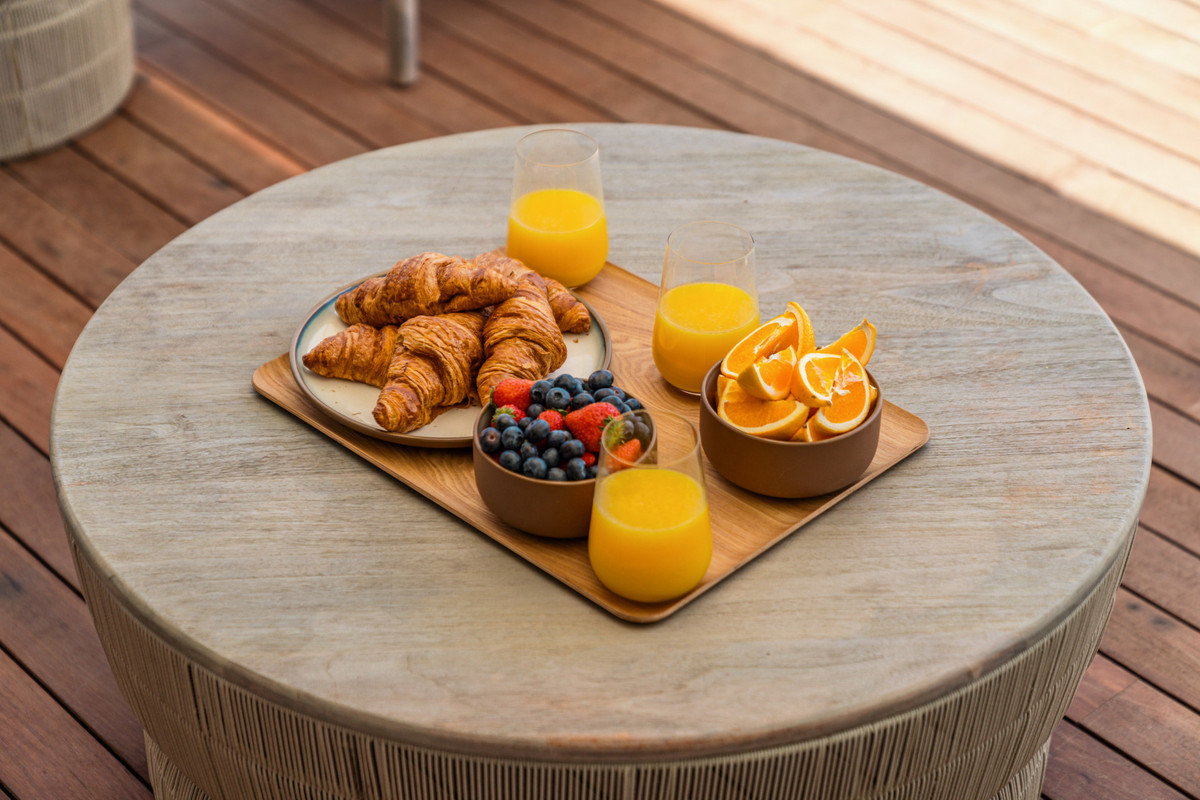 3 Bed Apartment for sale in The Golden Mile Costa Del Sol, Málaga, Spain