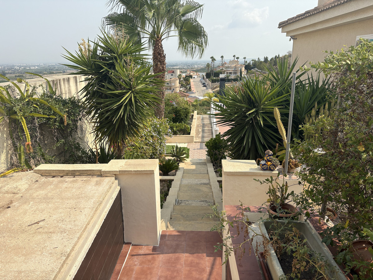 3 Bed Townhouse for sale in Algorfa Costa Blanca, Alicante, Spain
