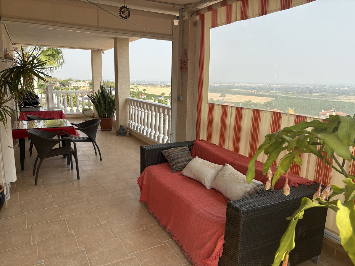 3 Bed Townhouse for sale in Algorfa Costa Blanca, Alicante, Spain
