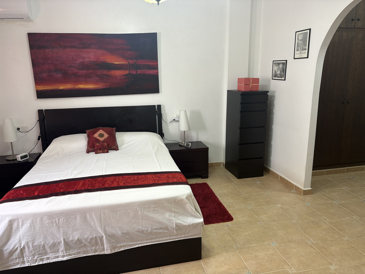 3 Bed Townhouse for sale in Algorfa Costa Blanca, Alicante, Spain