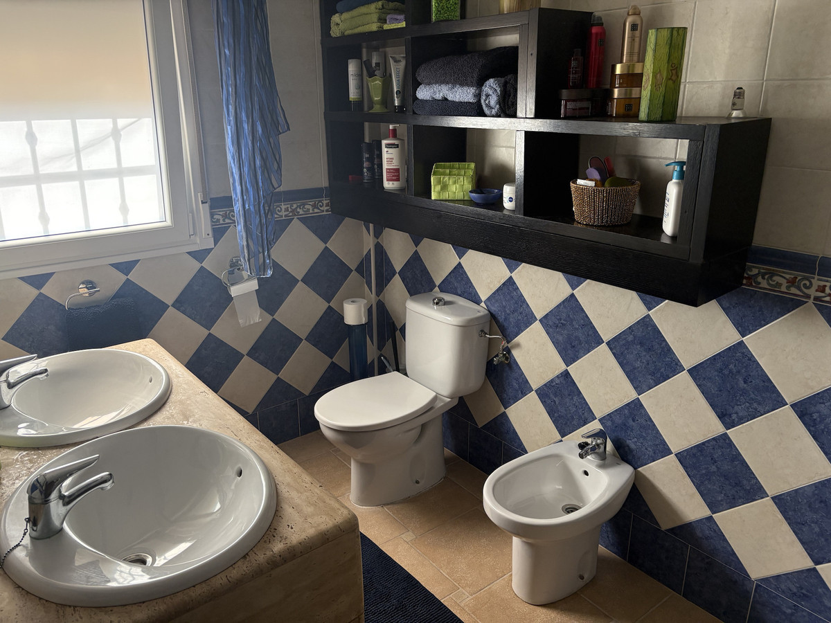 3 Bed Townhouse for sale in Algorfa Costa Blanca, Alicante, Spain