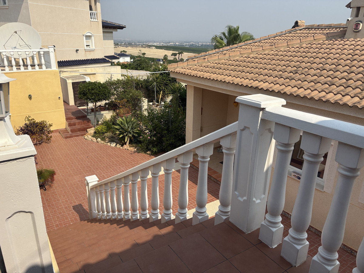 3 Bed Townhouse for sale in Algorfa Costa Blanca, Alicante, Spain