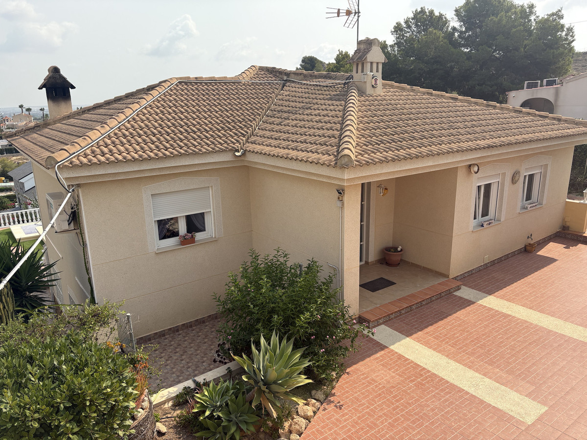3 Bed Townhouse for sale in Algorfa Costa Blanca, Alicante, Spain
