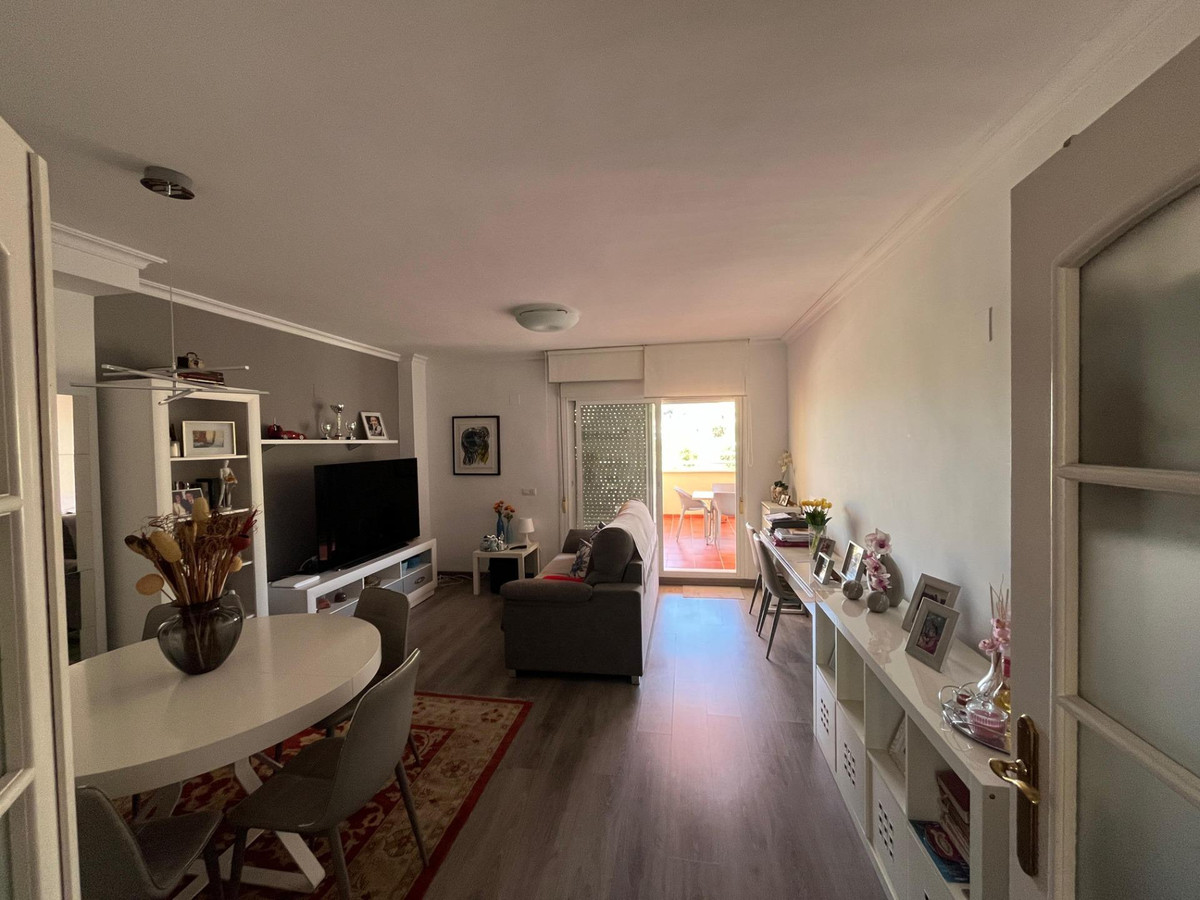 3 Bed Apartment for sale in Torrequebrada Costa Del Sol, Málaga, Spain