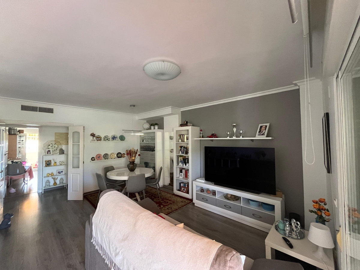 3 Bed Apartment for sale in Torrequebrada Costa Del Sol, Málaga, Spain