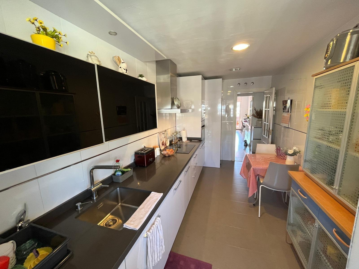3 Bed Apartment for sale in Torrequebrada Costa Del Sol, Málaga, Spain