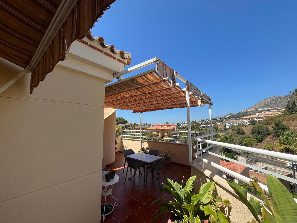 3 Bed Apartment for sale in Torrequebrada Costa Del Sol, Málaga, Spain