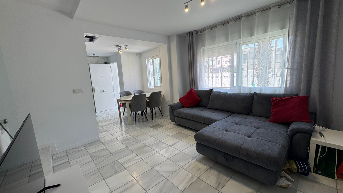 2 Bed Townhouse for sale in Torrevieja Costa Blanca, Alicante, Spain