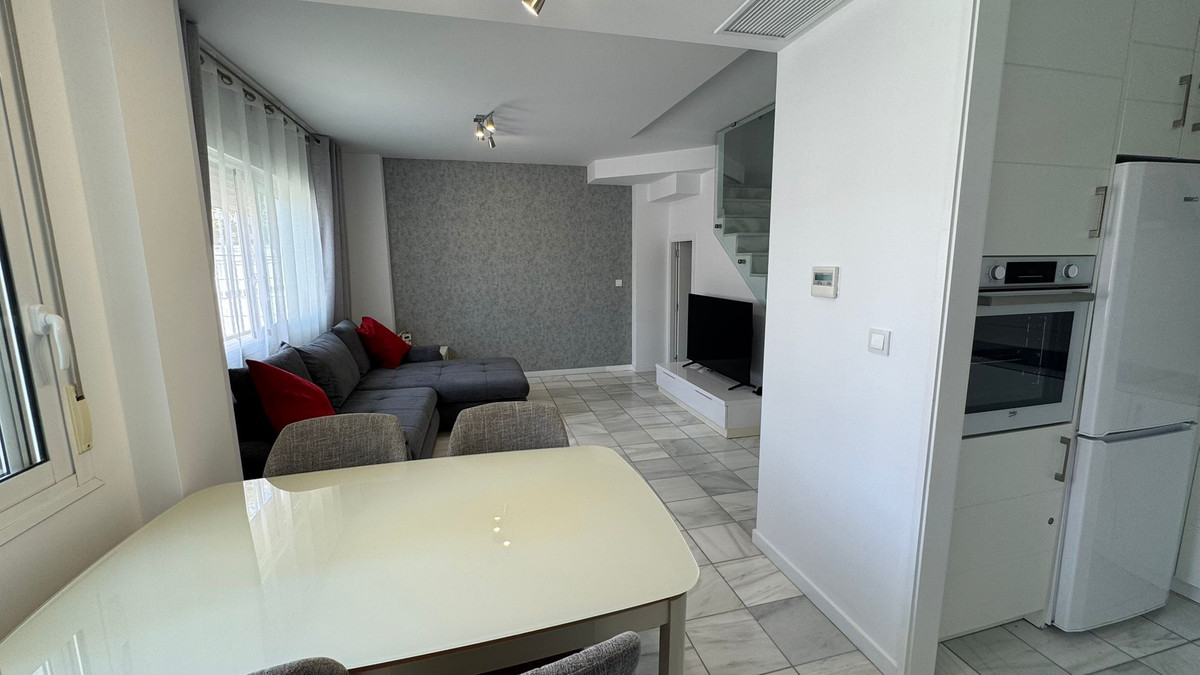 2 Bed Townhouse for sale in Torrevieja Costa Blanca, Alicante, Spain