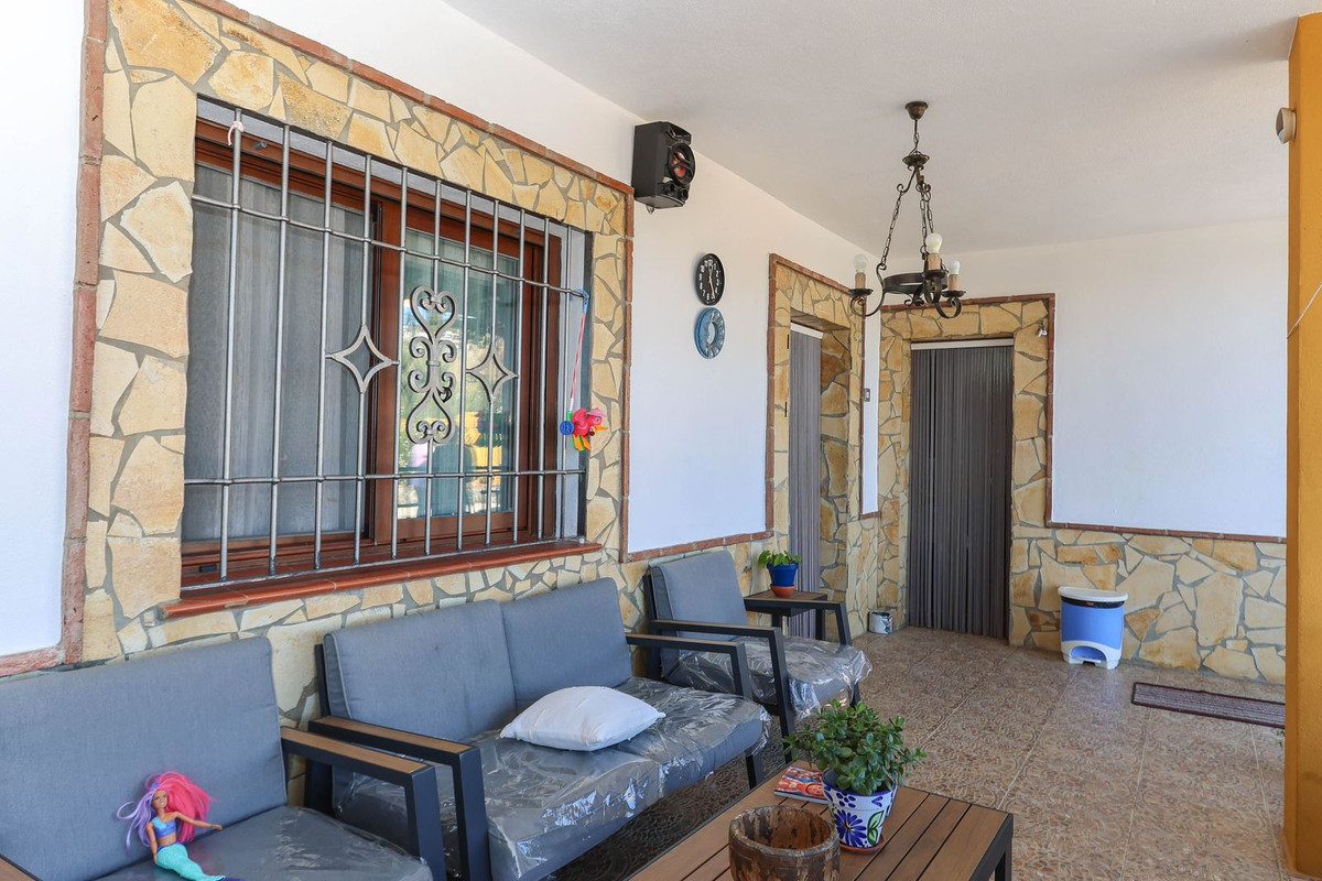 3 Bed Townhouse for sale in Monda Costa Del Sol, Málaga, Spain