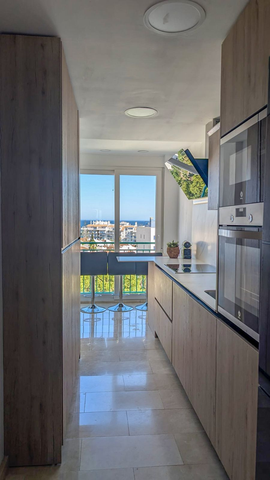 3 Bed Apartment for sale in Estepona Costa Del Sol, Málaga, Spain