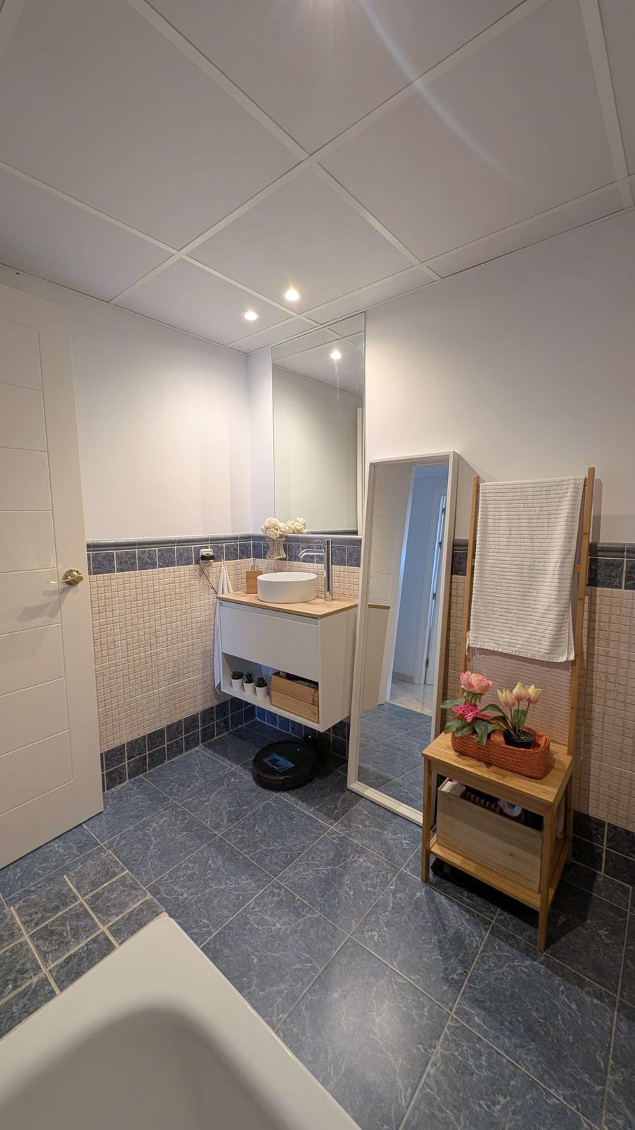 3 Bed Apartment for sale in Estepona Costa Del Sol, Málaga, Spain