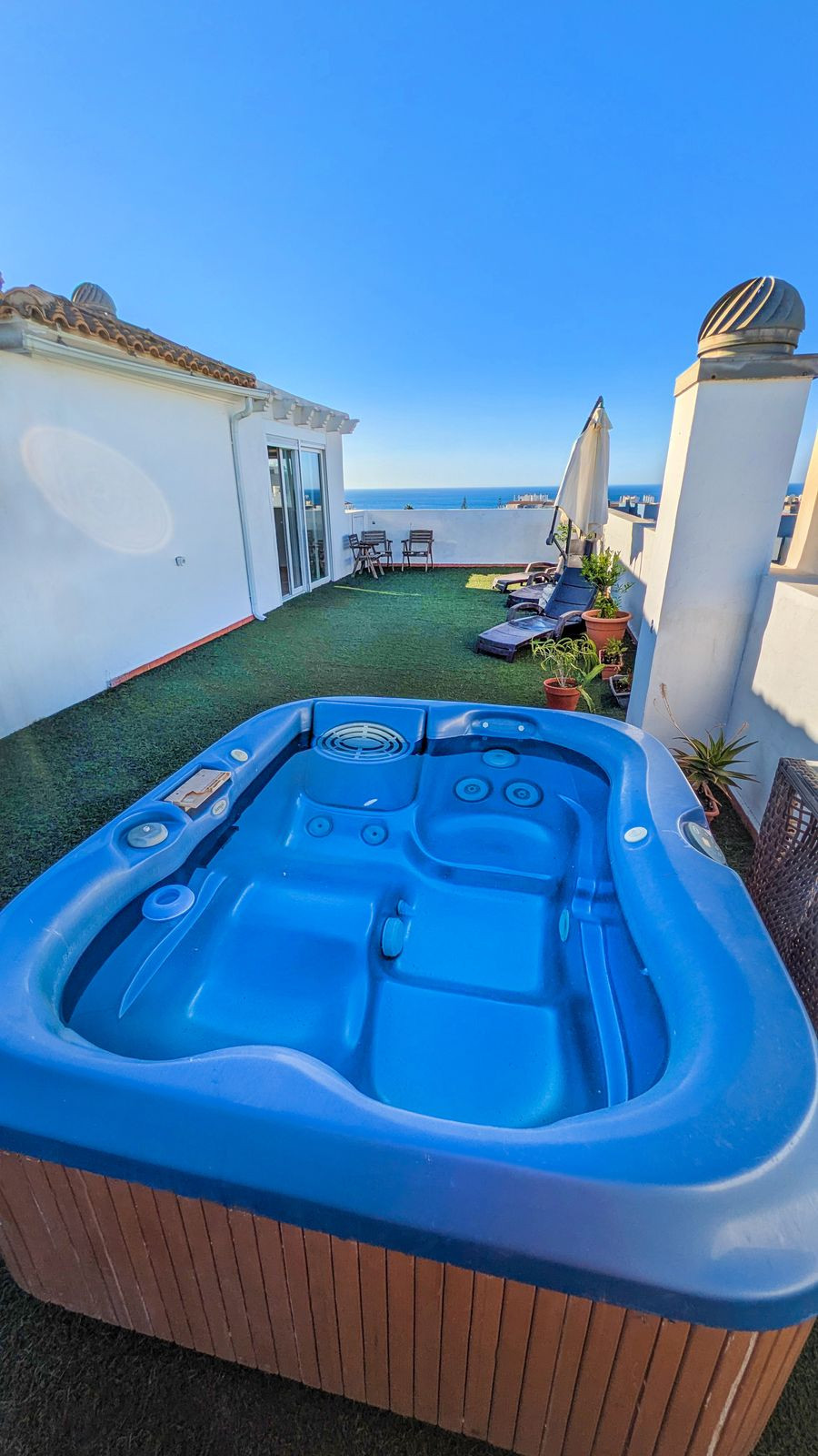 3 Bed Apartment for sale in Estepona Costa Del Sol, Málaga, Spain
