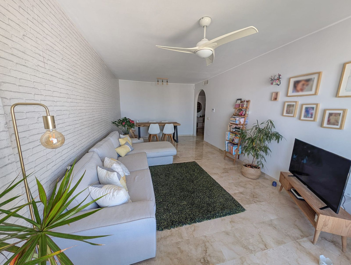3 Bed Apartment for sale in Estepona Costa Del Sol, Málaga, Spain