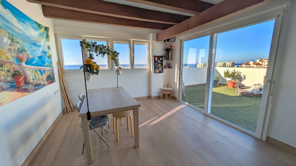 3 Bed Apartment for sale in Estepona Costa Del Sol, Málaga, Spain