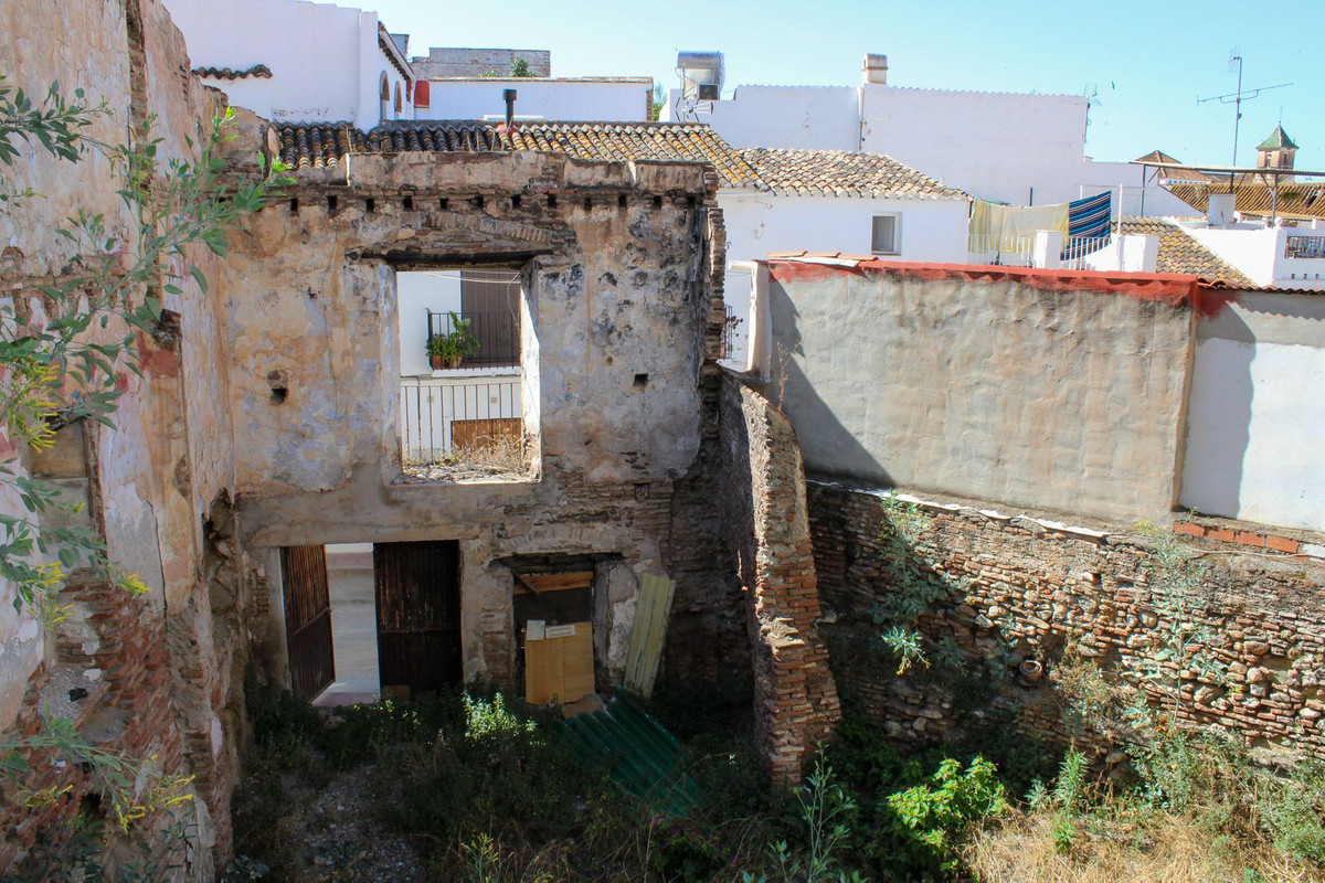 Se vende Terreno Urbano  en Costa Del Sol East, Málaga, España