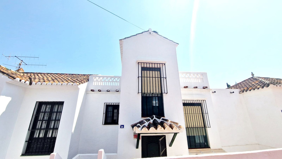 3 Bed Townhouse for sale in Mijas Costa Del Sol, Málaga, Spain