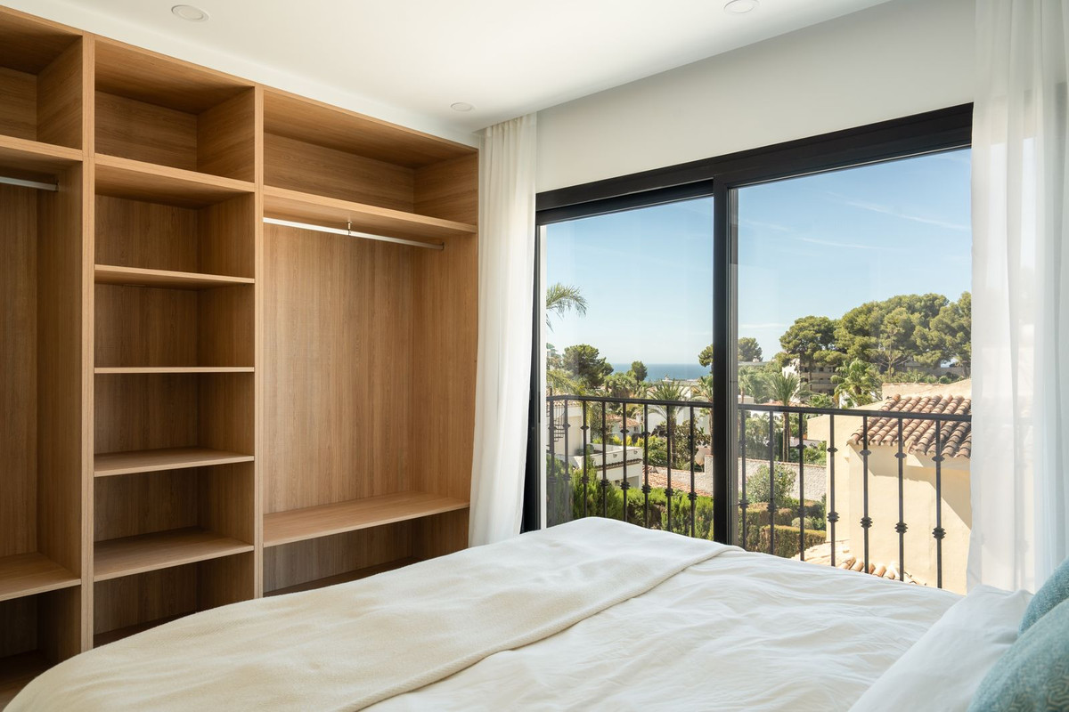 3 Bed Townhouse for sale in Nueva Andalucía Costa Del Sol, Málaga, Spain