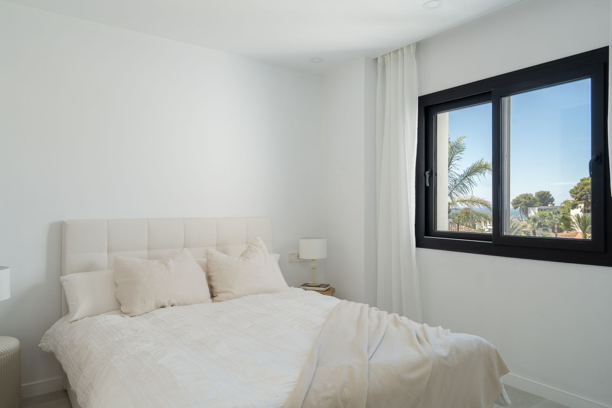 3 Bed Townhouse for sale in Nueva Andalucía Costa Del Sol, Málaga, Spain