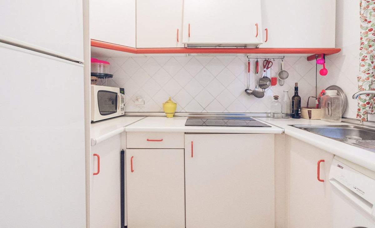 2 Bed Apartment for sale in Marbella Costa Del Sol, Málaga, Spain