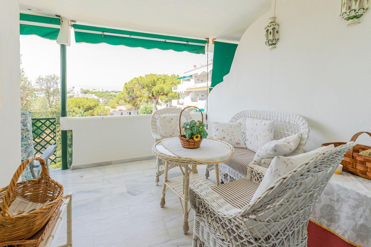 2 Bed Apartment for sale in Marbella Costa Del Sol, Málaga, Spain