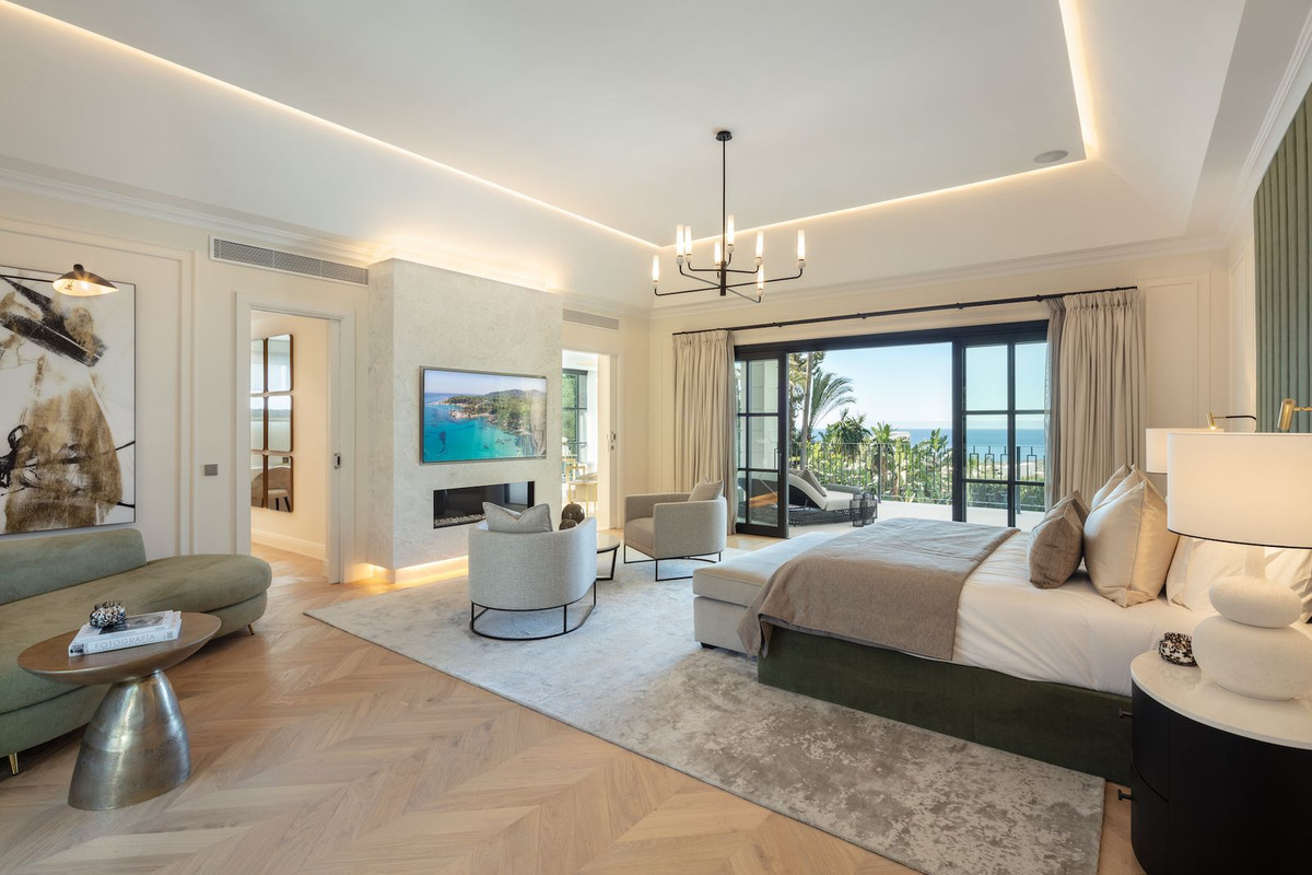 Se vende Villa - Chalet de 6 dormitorios en Costa Del Sol, Málaga, España