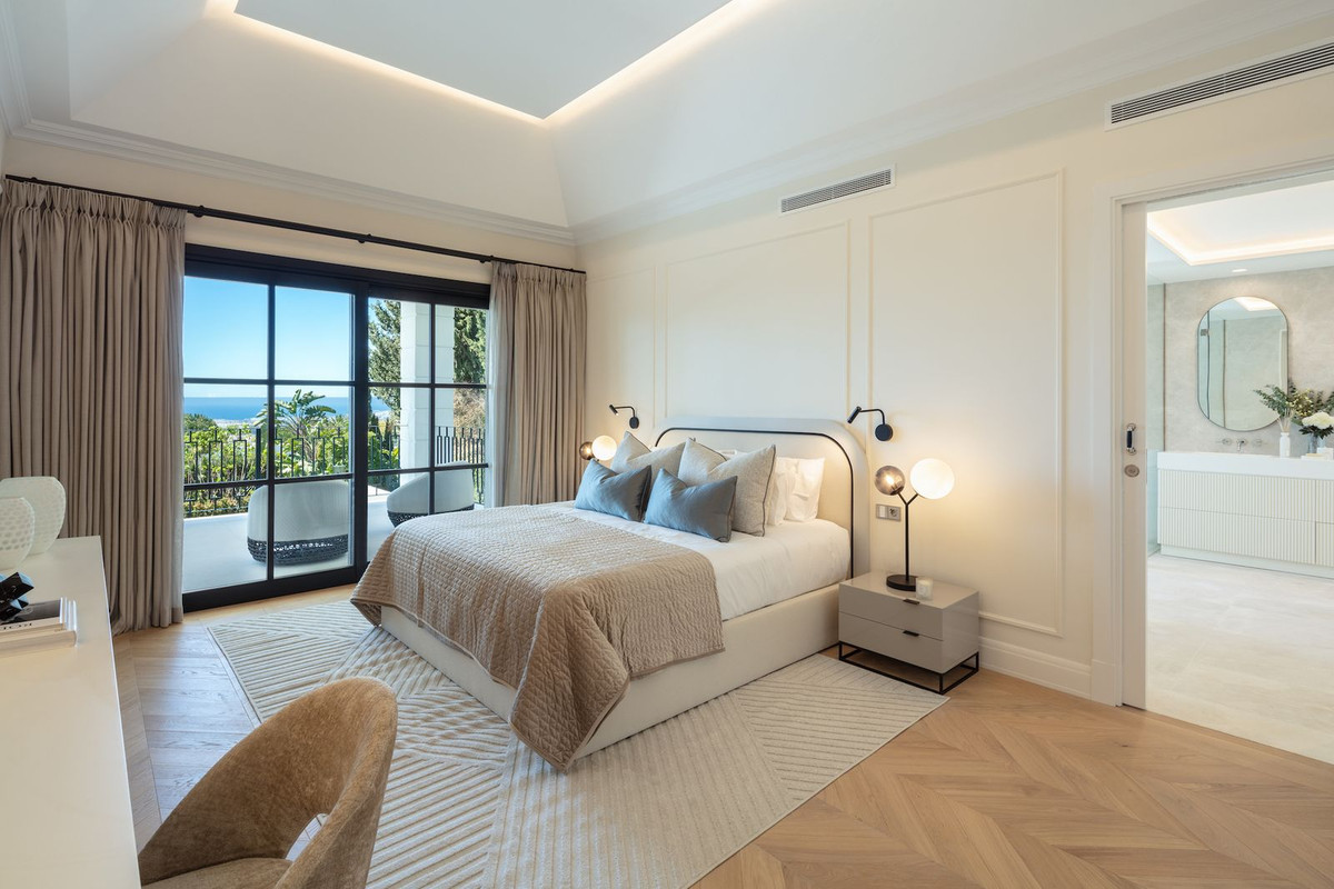 Se vende Villa - Chalet de 6 dormitorios en Costa Del Sol, Málaga, España
