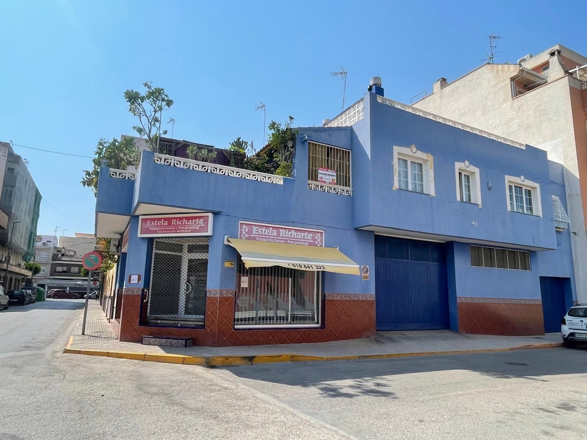 3 Bed Commercial unit for sale in Rojales Costa Blanca, Alicante, Spain