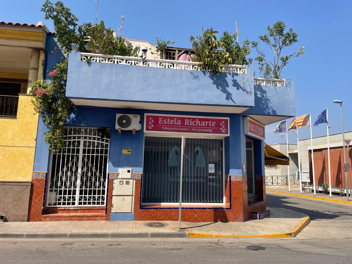 3 Bed Commercial unit for sale in Rojales Costa Blanca, Alicante, Spain