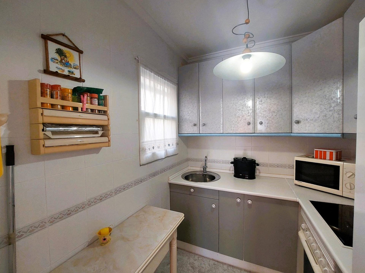 Se vende Bungalow de 2 dormitorios en Costa Blanca, Alicante, España