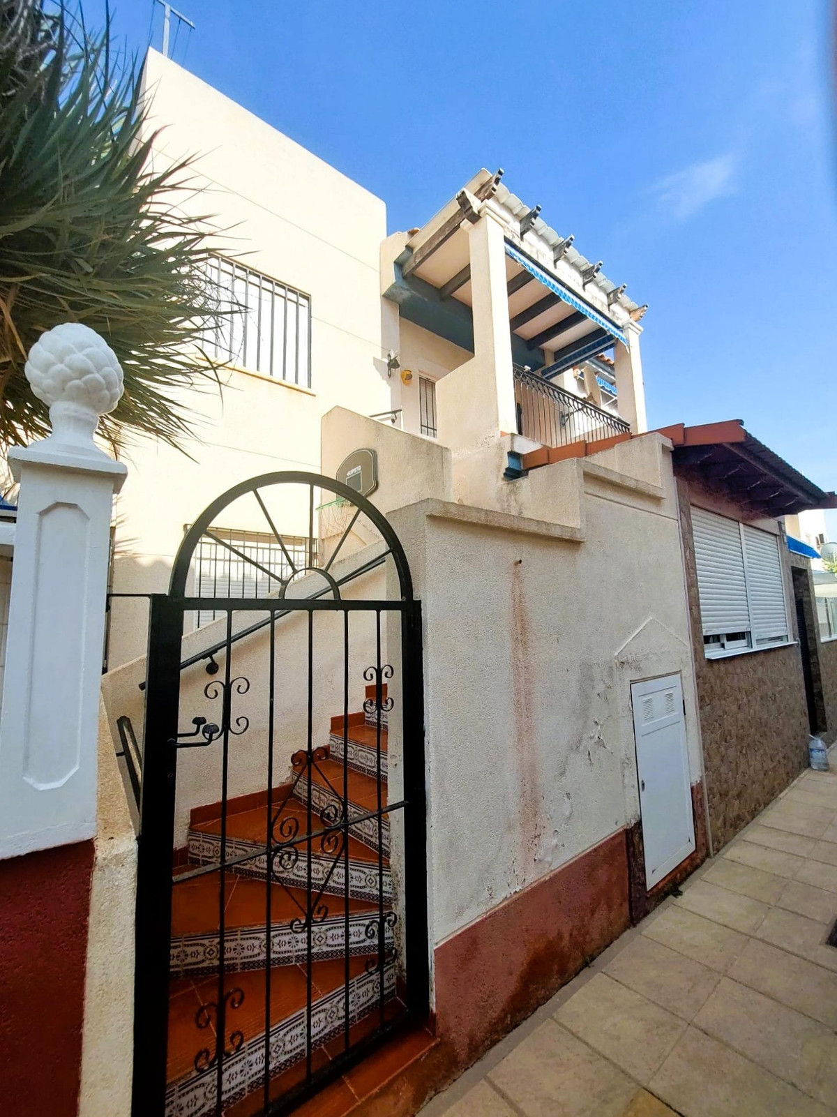 Se vende Bungalow de 2 dormitorios en Costa Blanca, Alicante, España