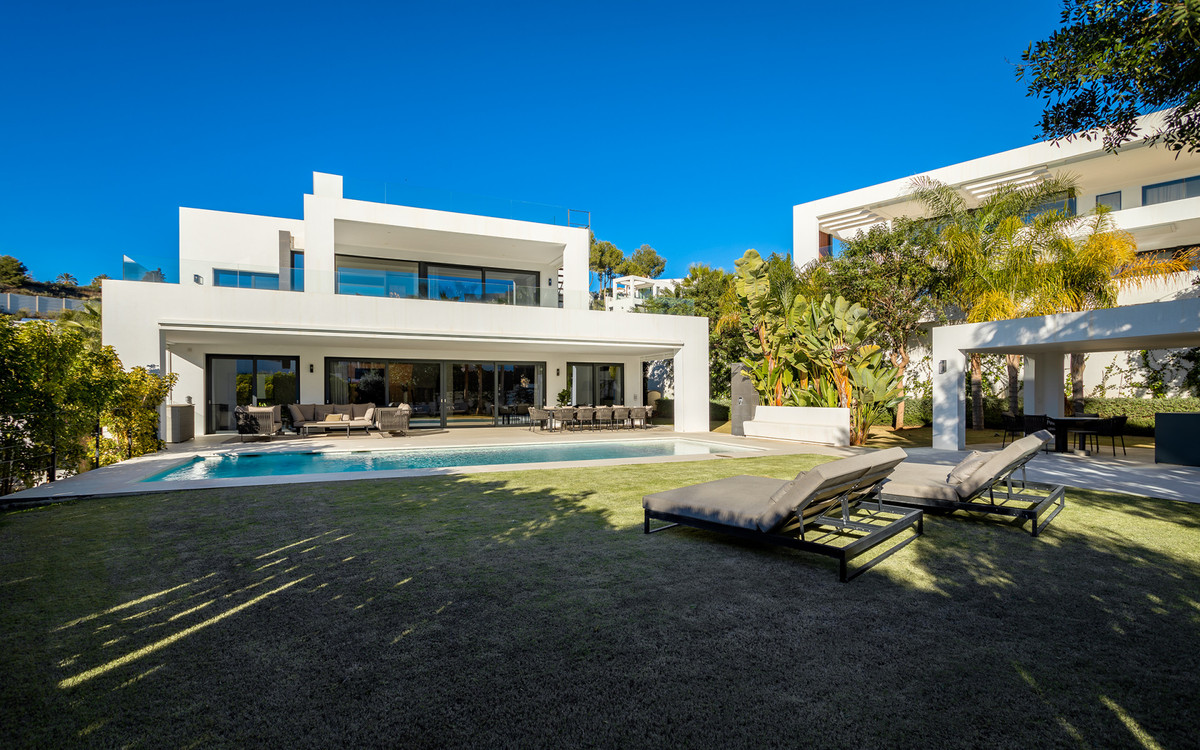 Se vende Villa - Chalet de 7 dormitorios en Costa Del Sol, Málaga, España