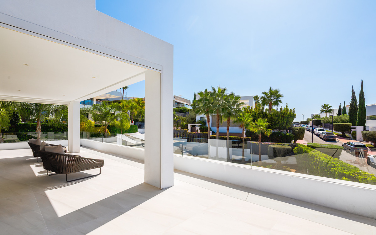 Se vende Villa - Chalet de 7 dormitorios en Costa Del Sol, Málaga, España