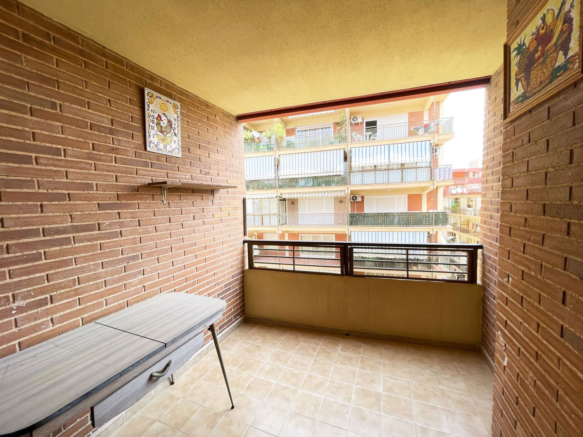 Se vende Apartamento Planta Media de 4 dormitorios en Costa Blanca, Alicante, España