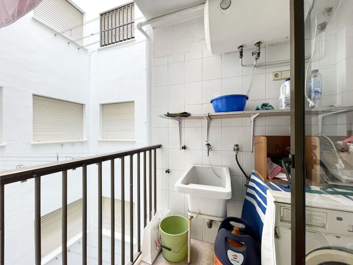 Se vende Apartamento Planta Media de 4 dormitorios en Costa Blanca, Alicante, España