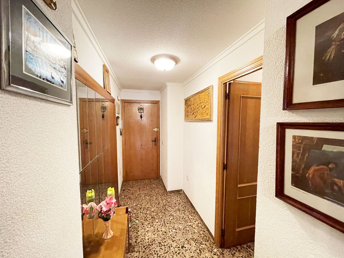 Se vende Apartamento Planta Media de 4 dormitorios en Costa Blanca, Alicante, España