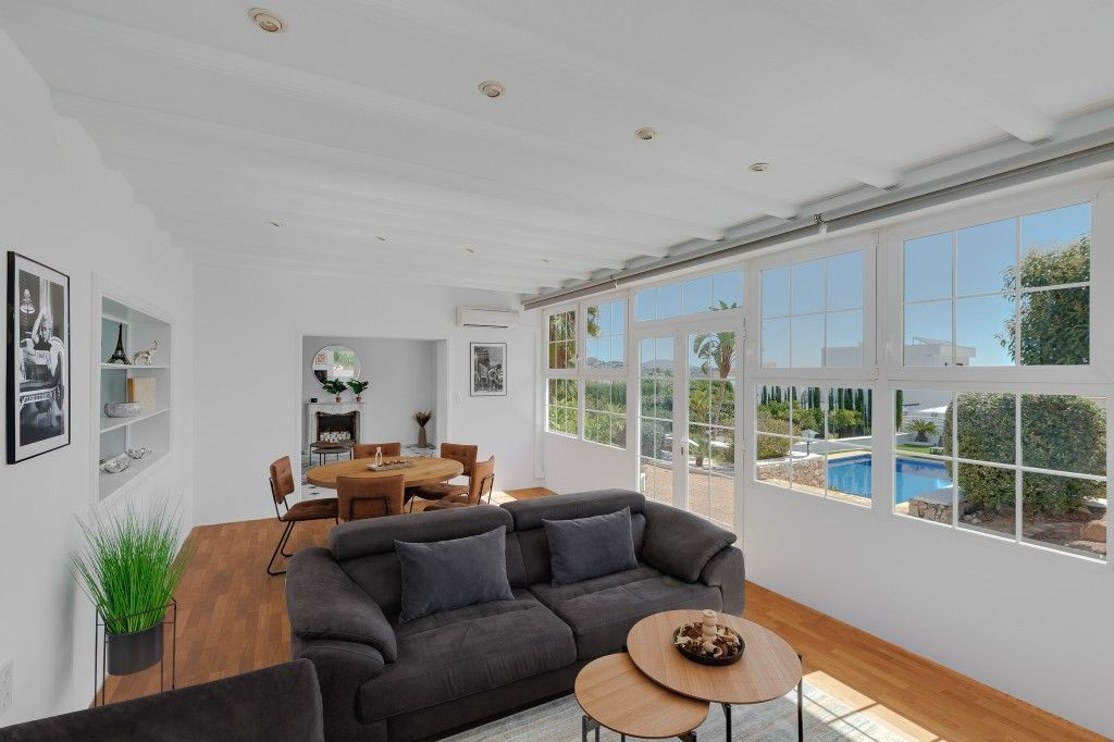 6 Bed Townhouse for sale in Calpe Costa Blanca, Alicante, Spain
