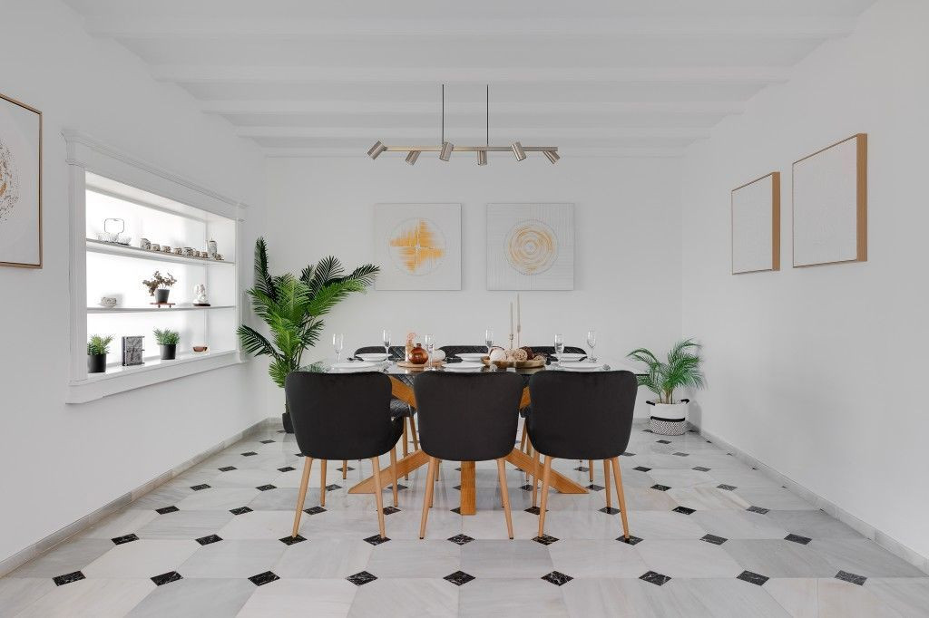 6 Bed Townhouse for sale in Calpe Costa Blanca, Alicante, Spain