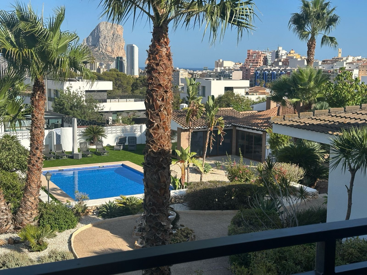 6 Bed Townhouse for sale in Calpe Costa Blanca, Alicante, Spain